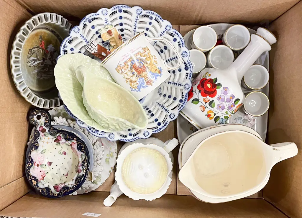 Box of Assorted Fancy China Image 1++