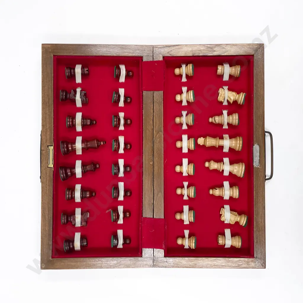 Cased Chess Set Image 1++