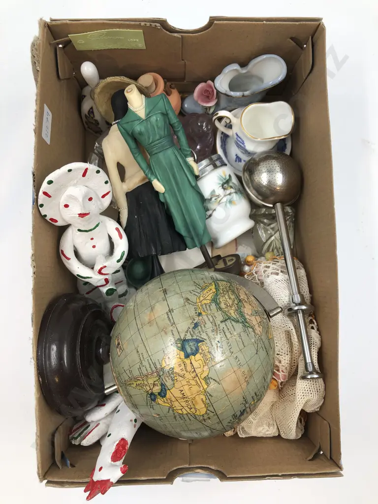 Box of Assorted Image 1++