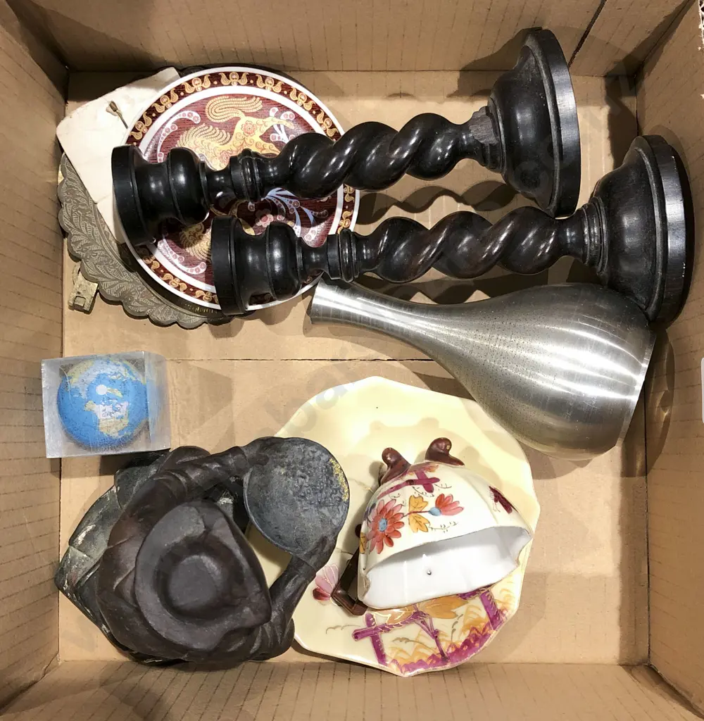 Small Quantity of Assorted Incl. Candlesticks Image 1++