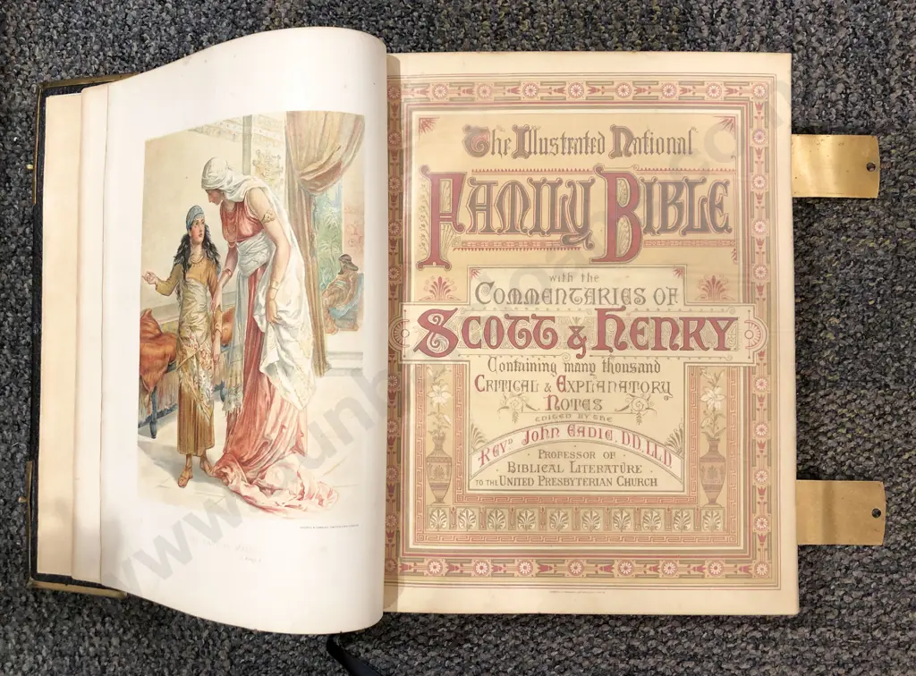 Large Ornate Holy Bible Image 1++