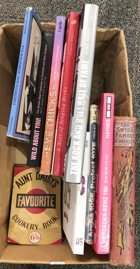 Quantity of Assorted Books Image 1++