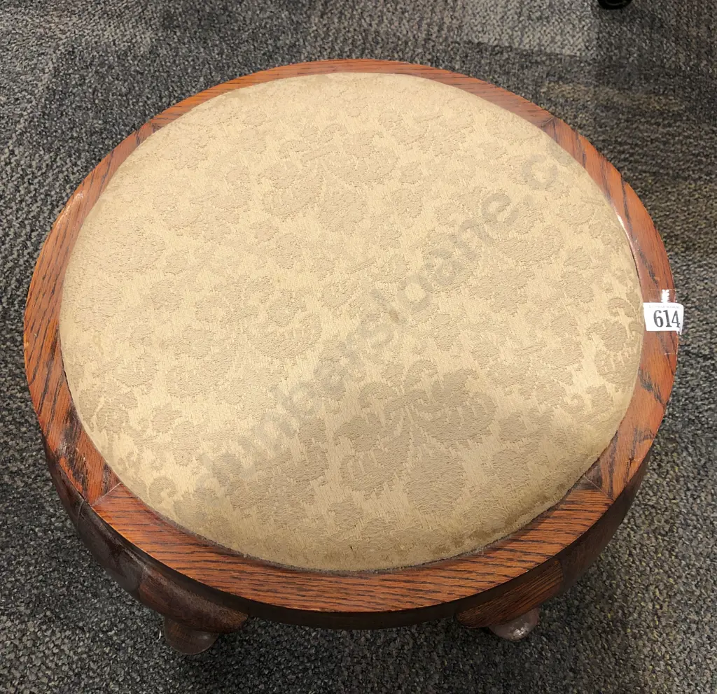 Circular Oak Footstool Image 1++