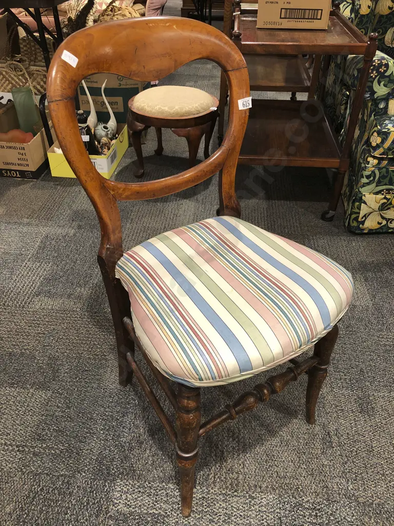 Balloon Back Side Chair Image 1++