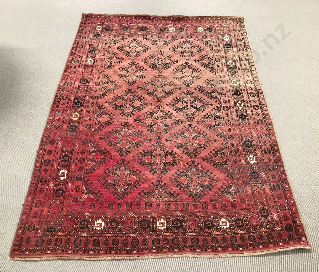 Persian Floor Rug on Faded Ground Image 1++