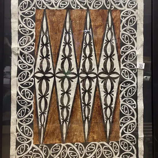 Framed Tapa