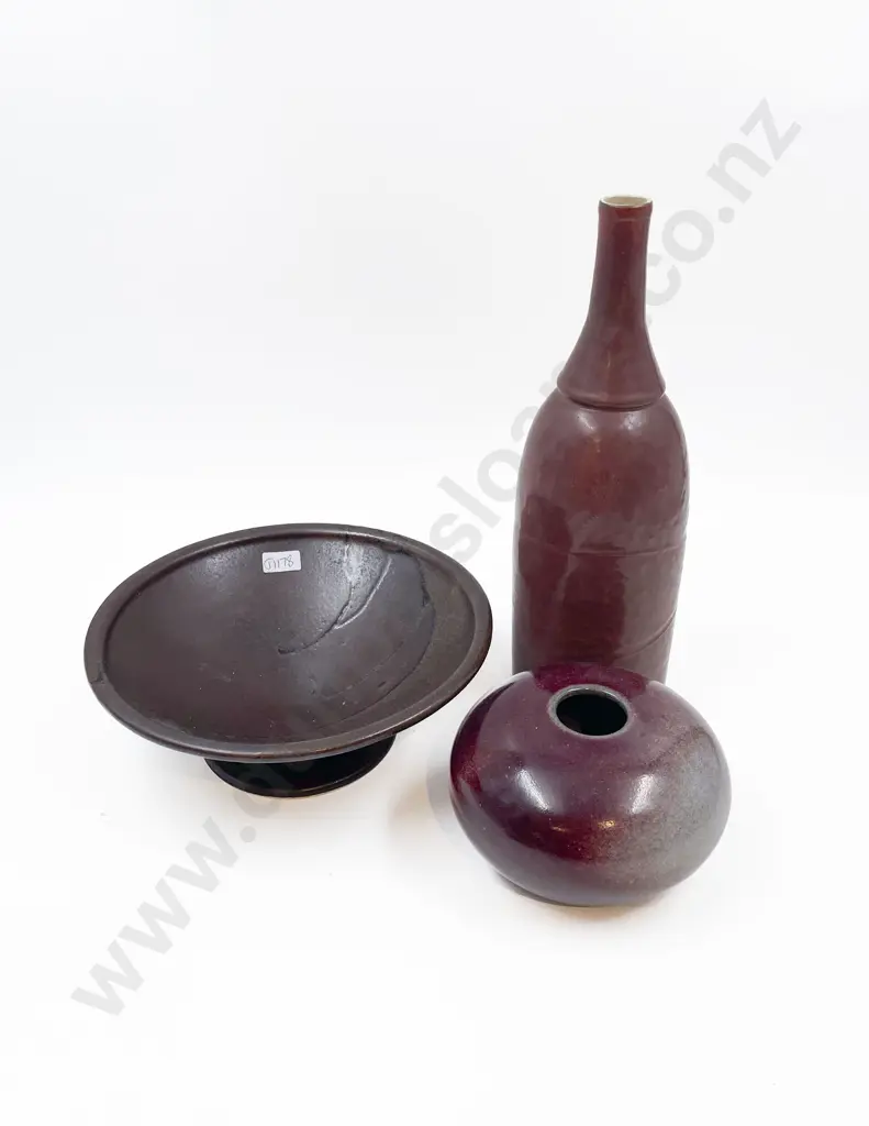 NZ Pottery Dish with Vase and Bottle Vase Image 1++