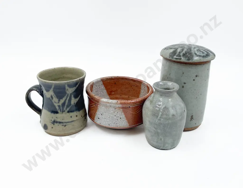 Four NZ Pottery Pieces Image 1++