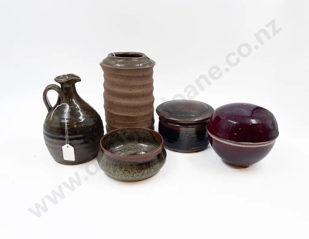 Five NZ Pottery Pieces Image 1++