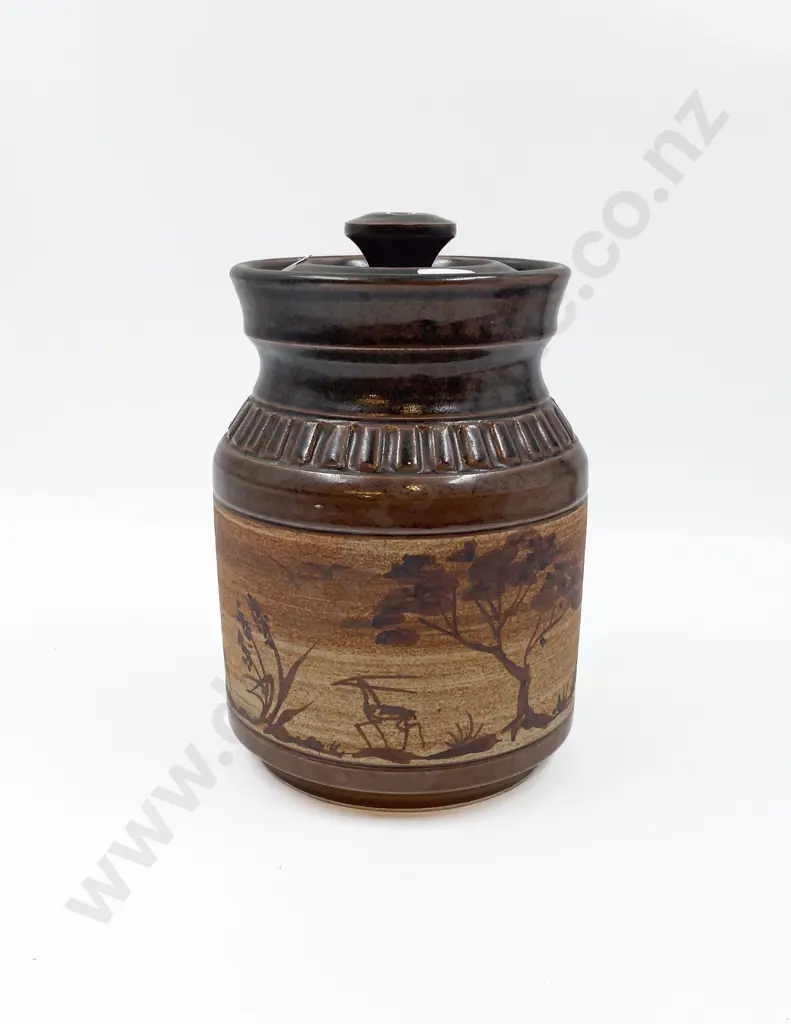 NZ Pottery Pictorial Lidded Jar Image 1++