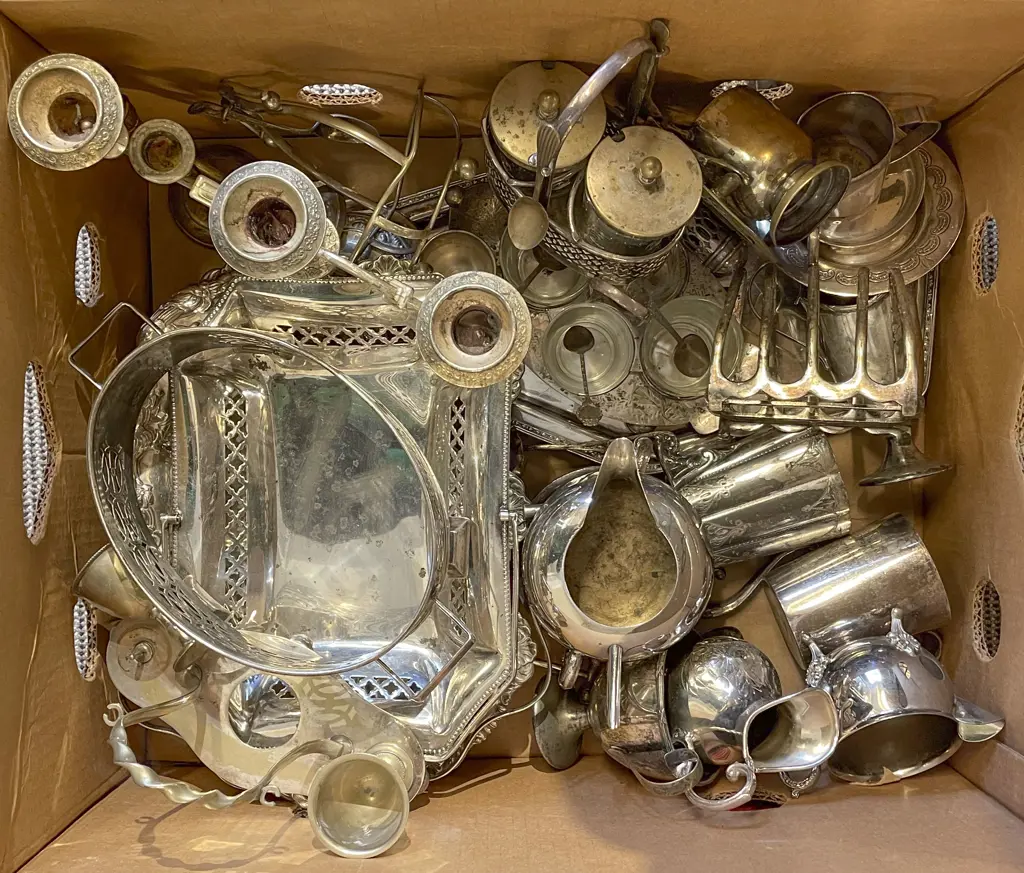 Box of Assorted S/P Image 1++