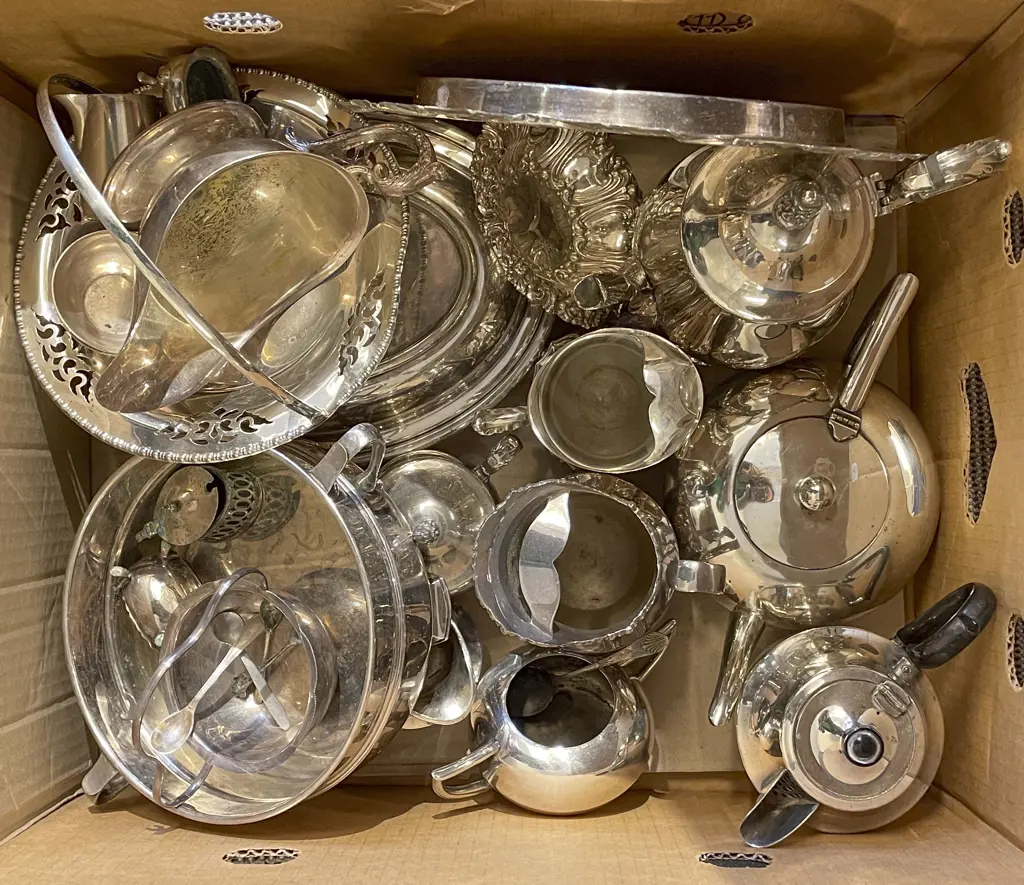 Box of Assorted S/P Image 1++