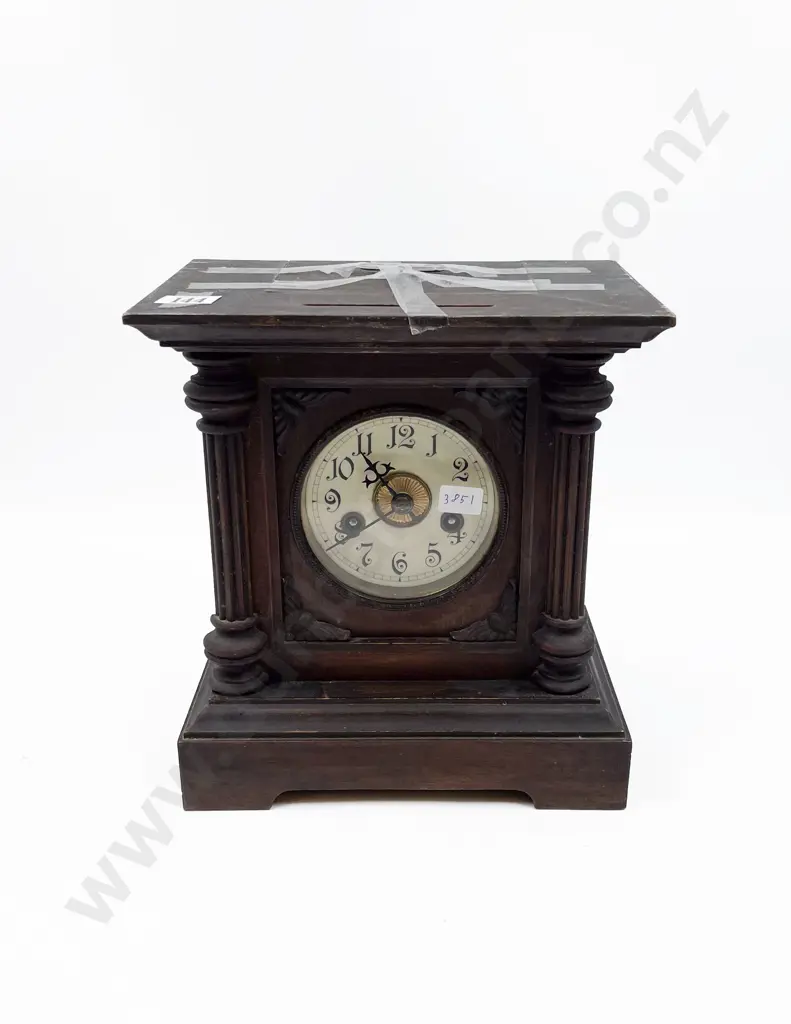 Mantel Clock Image 1++