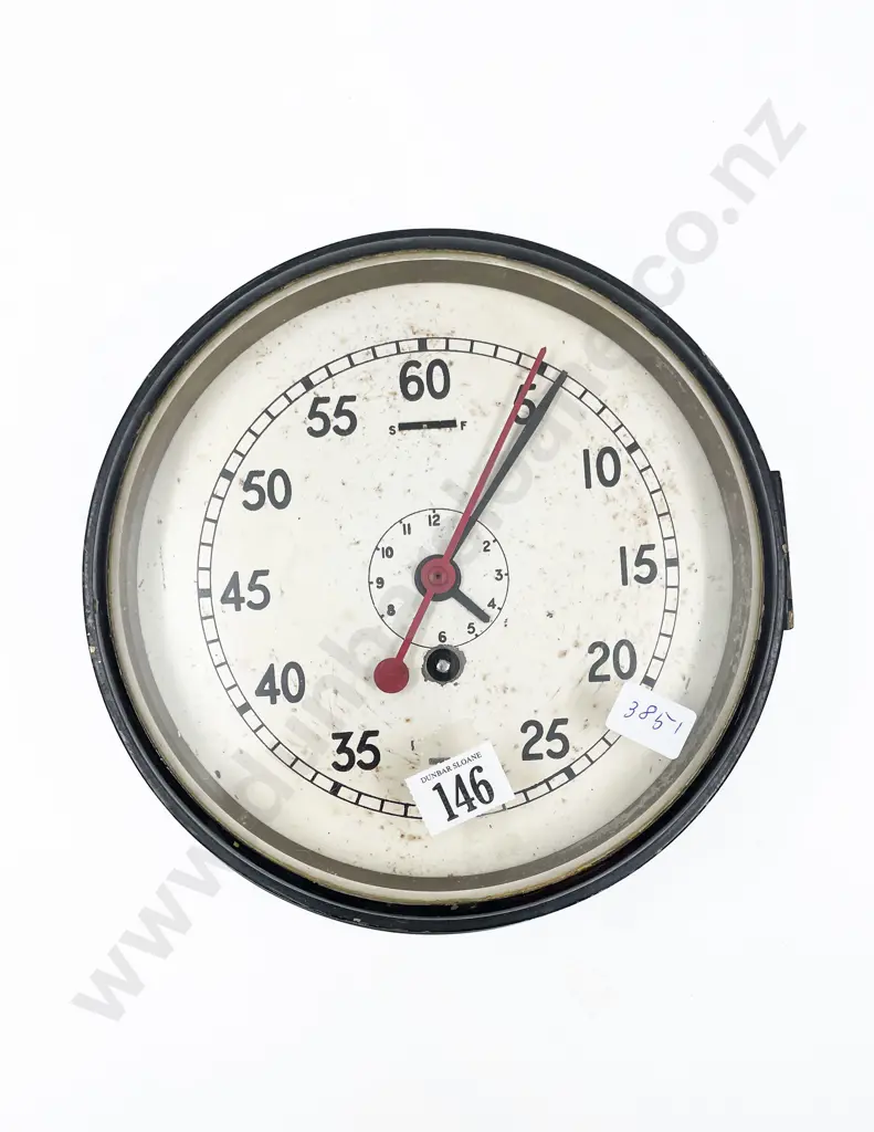 Vintage Circular Stop Clock Image 1++