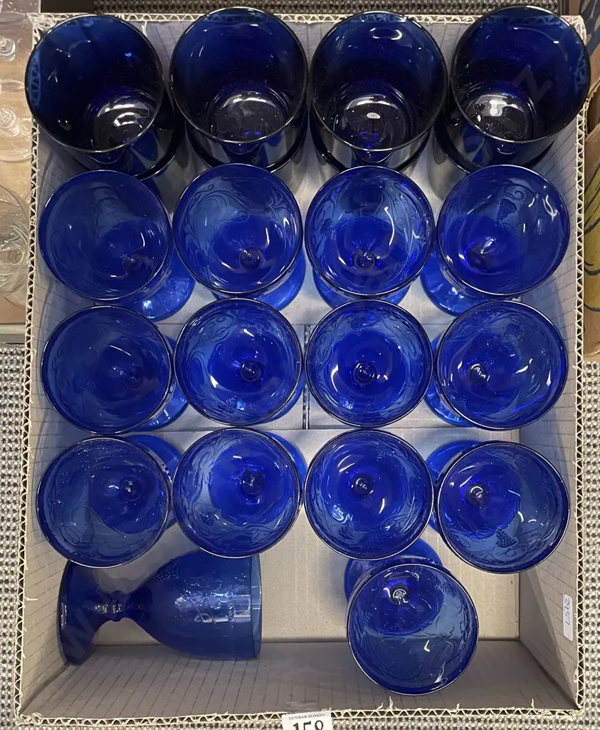 Box of Assorted Blue Glass Ware including Eight French Reims Tumblers Image 1++