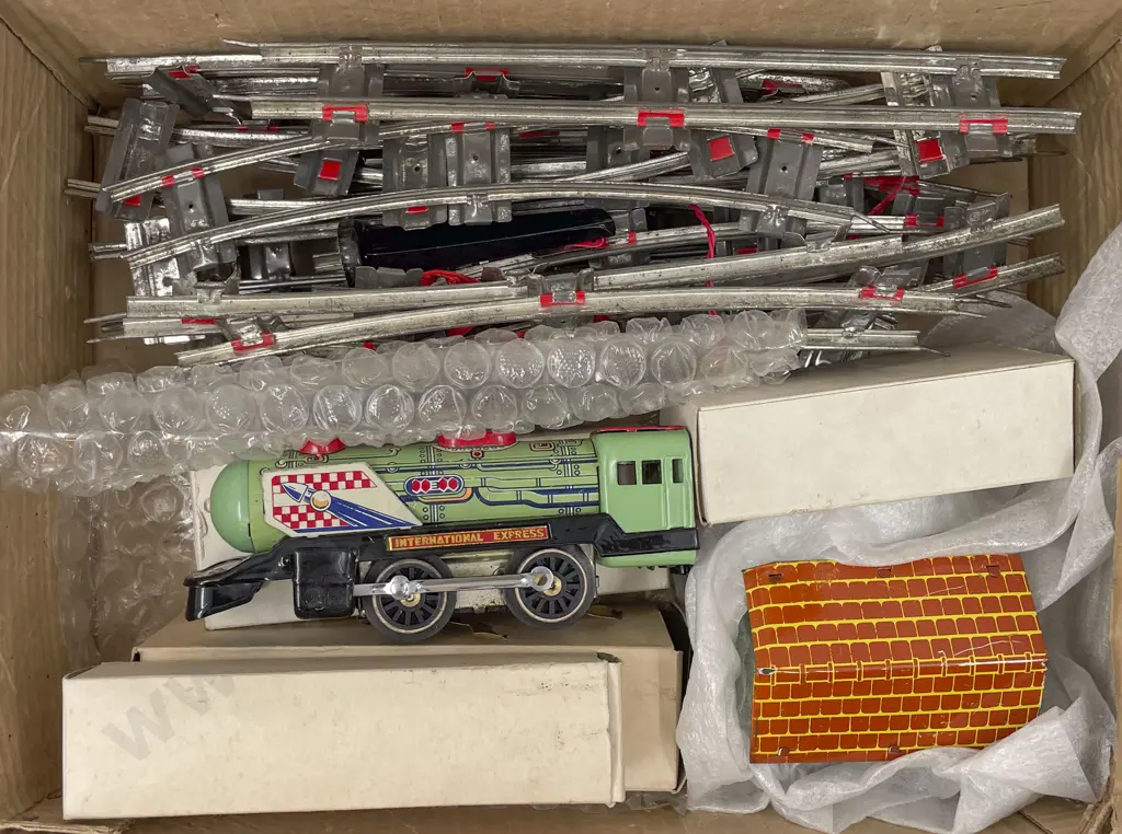 Boxed Train Set Image 1++
