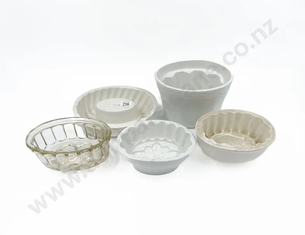 Collection of Five Victorian Jelly Moulds Image 1++