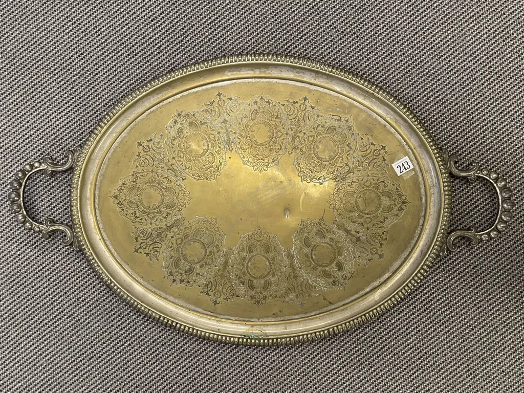 Large Silver Plate Banquet Tray Image 1++