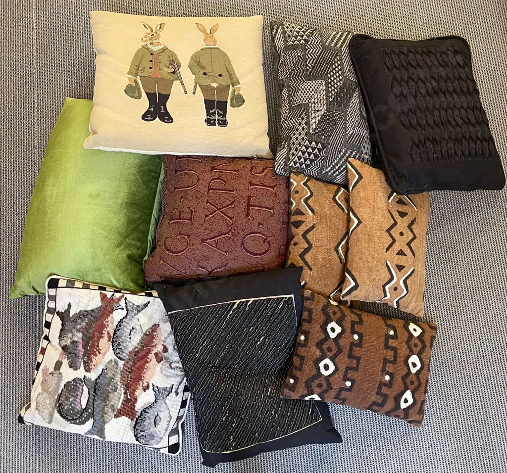Collection of Designer Couch Cushions Image 1++