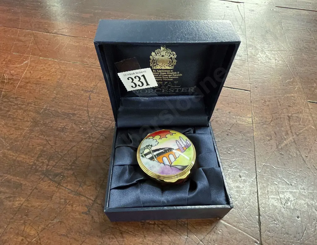 Royal Worcester Commemorative Trinket Box Image 1++