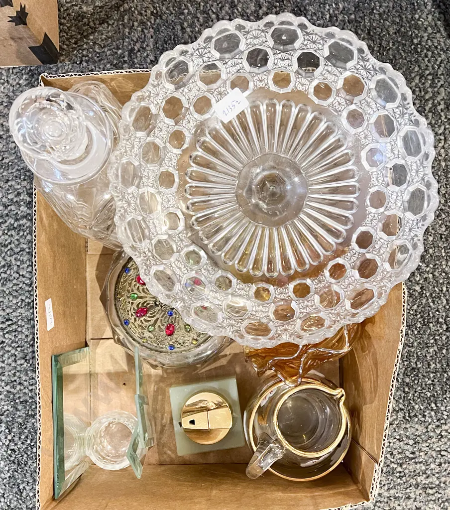 Quantity of Assorted Glass Ware including Glass Comport and Decanter Image 1++