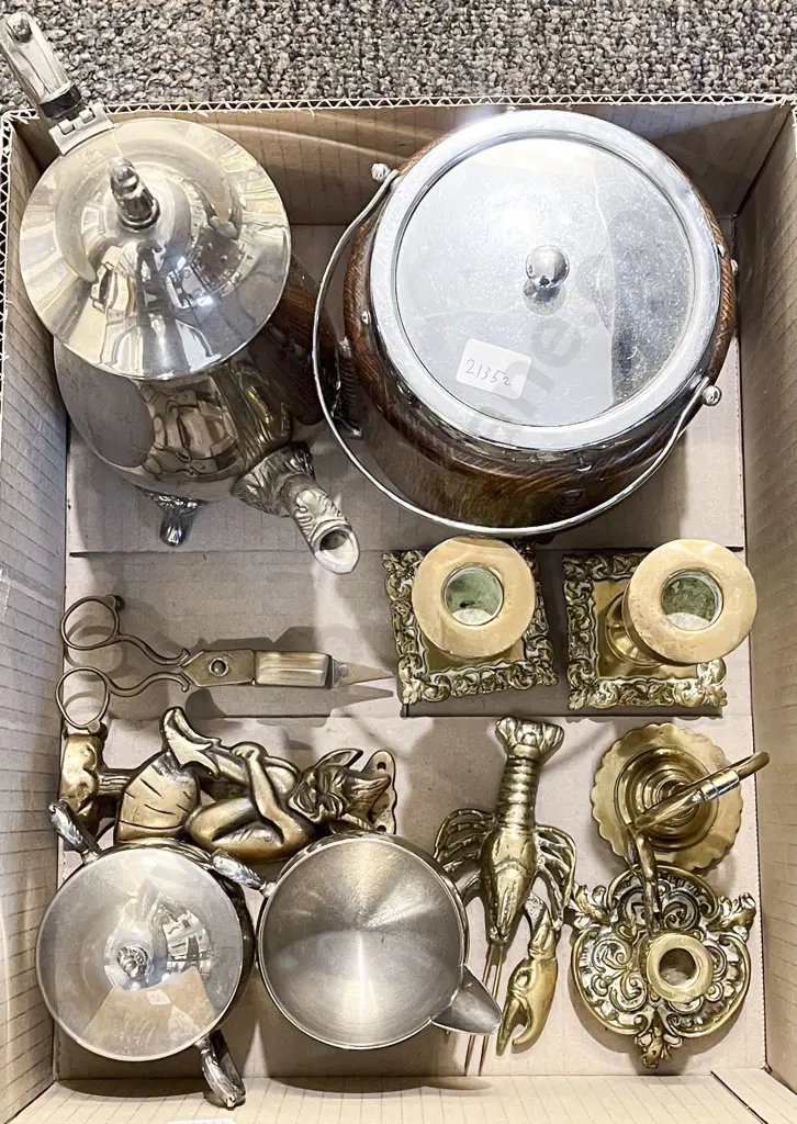 Quantity of Assorted Brass Ware together with Oak Biscuit Barrel etc Image 1++