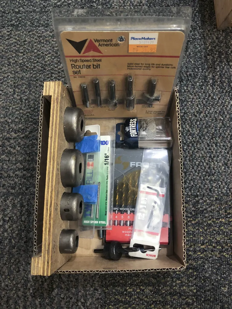 Small Qty of Assorted including As New Router Bit Set and Measuring Implements Etc Image 1++