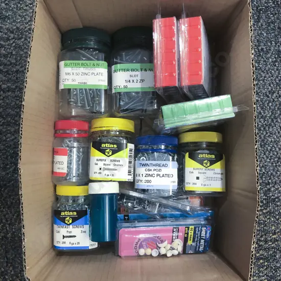 Qty of Assorted Screws etc