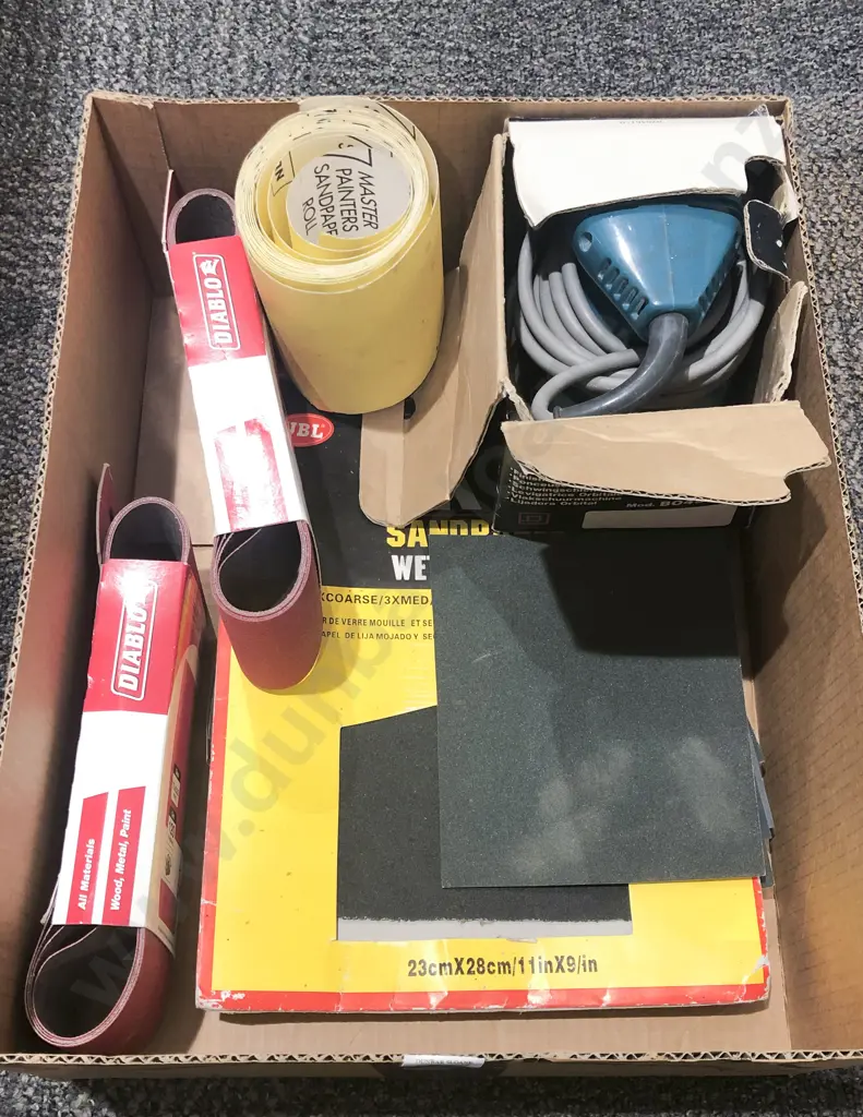 Boxed Makita Finishing Sander Together with Assorted As New Sandpaper Etc Image 1++
