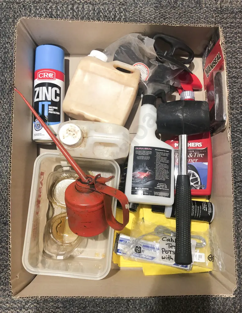 Qty of Assorted Car Treatment Accessories Etc Image 1++