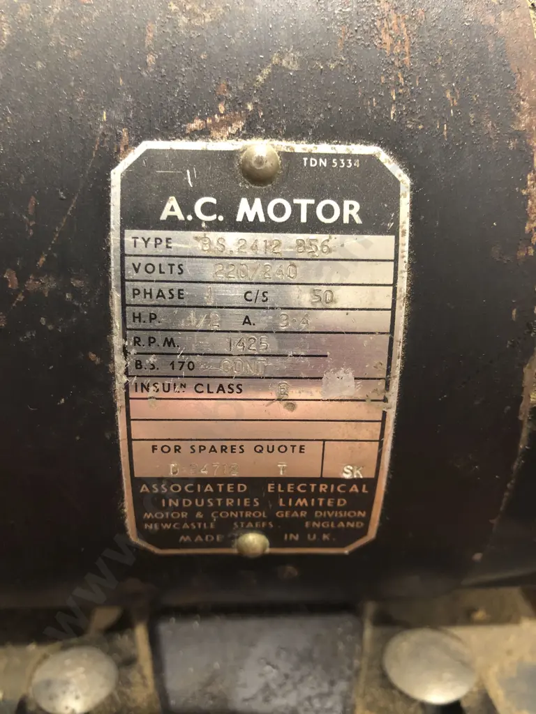 ***Vintage Myford Industrial Lathe ***PLEASE NOTE ADDED TOOLBOX AND CASED GEARS*** Image 1++
