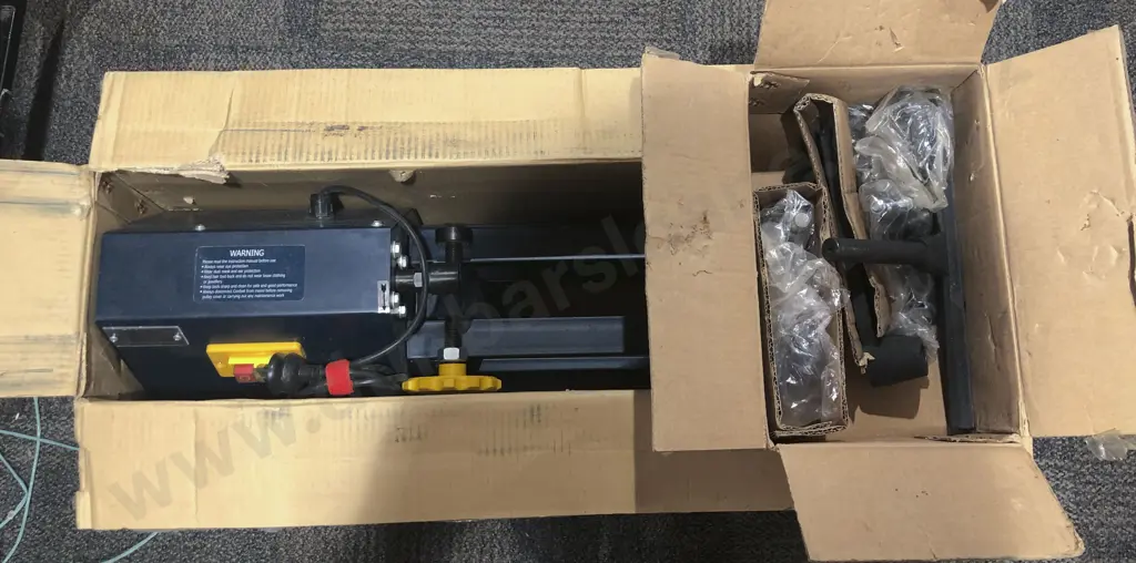 Boxed GMC 1/2 HP Wood Lathe Image 1++