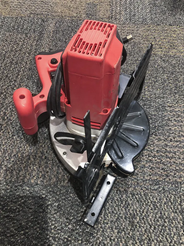Cobra Circular Saw Image 1++