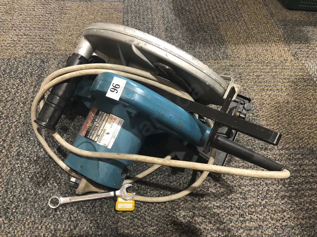 Makita Circular Saw Image 1++