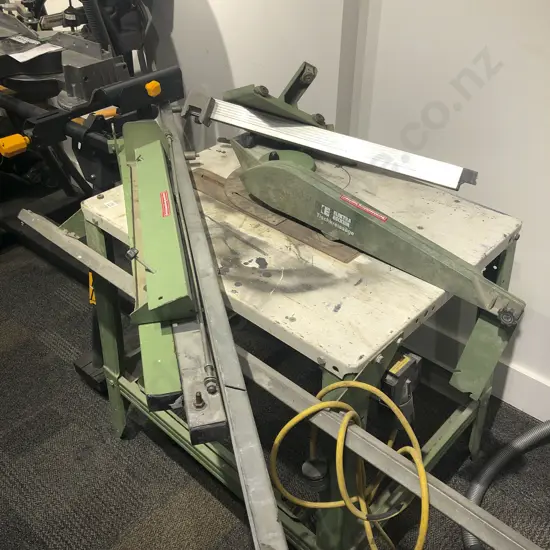 Bench Table Saw (Unassembled)
