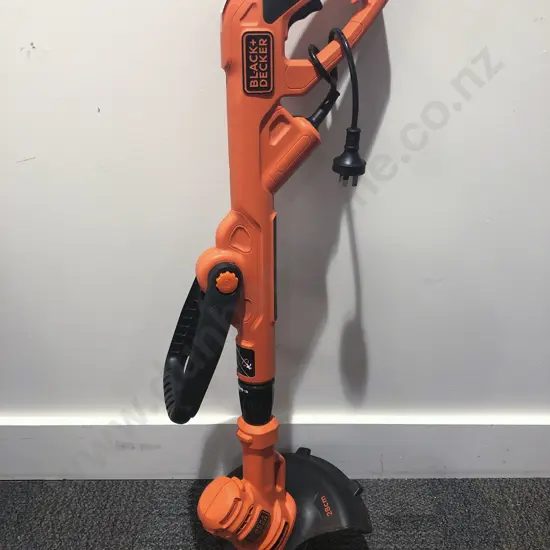 Black + Decker Electric Line Trimmer