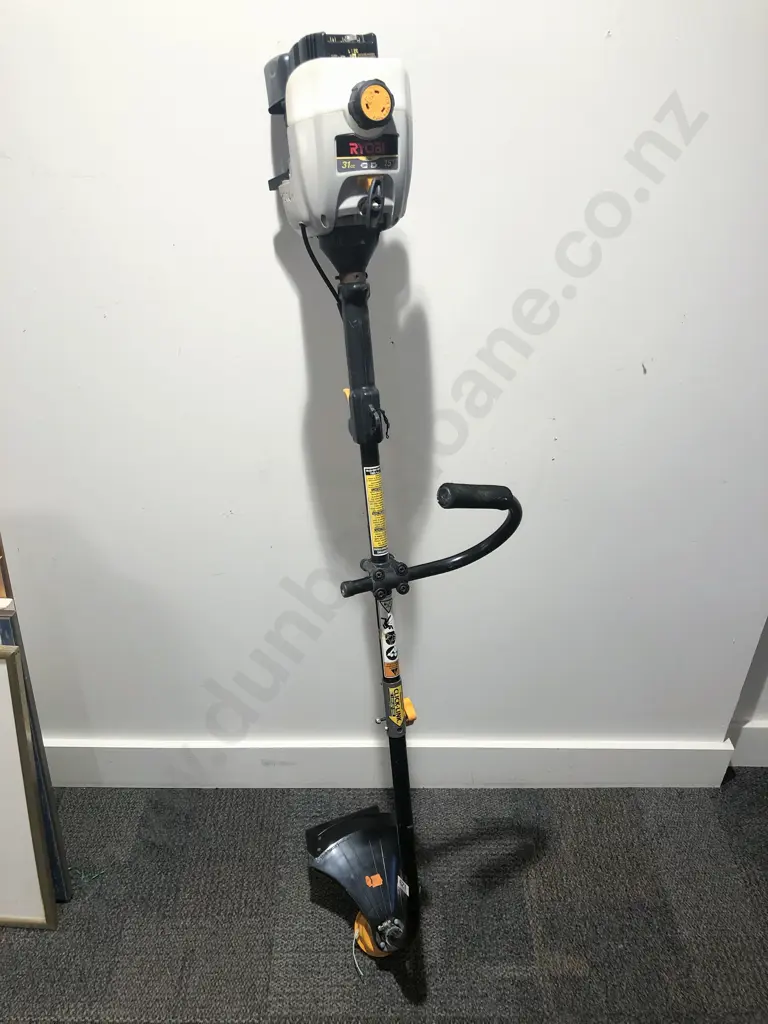 Ryobi 31cc Line Trimmer Image 1++