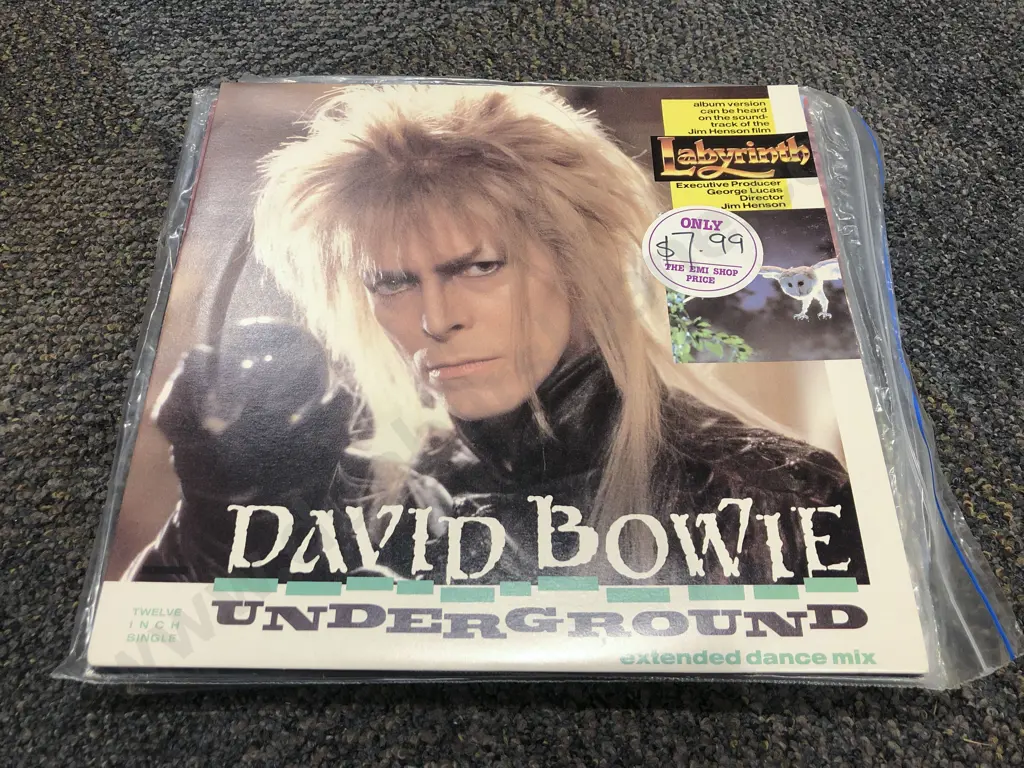 Eight Assorted David Bowie Vinyl Records Image 1++