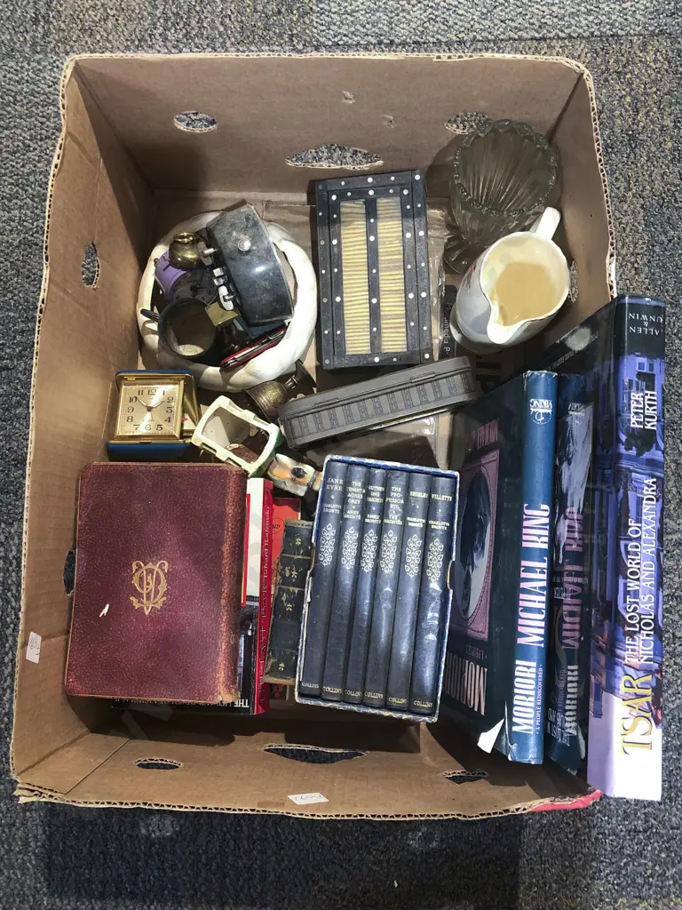 Quantity of Assorted Including Books and Trinket Boxes etc Image 1++