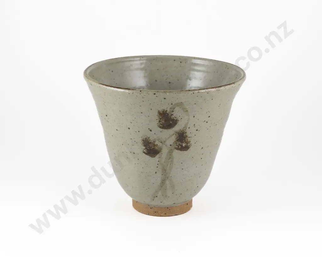 Helen Mason Stoneware Vase Image 1++