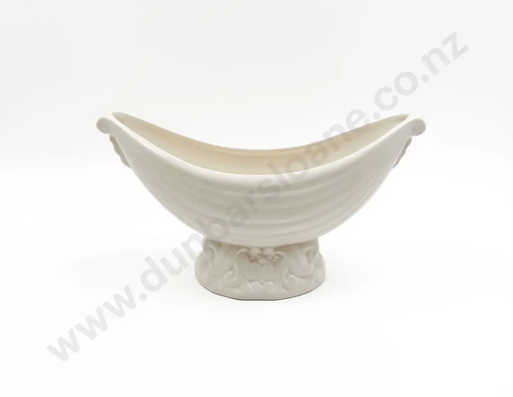 White Glazed Crown Lynn Vase Image 1++