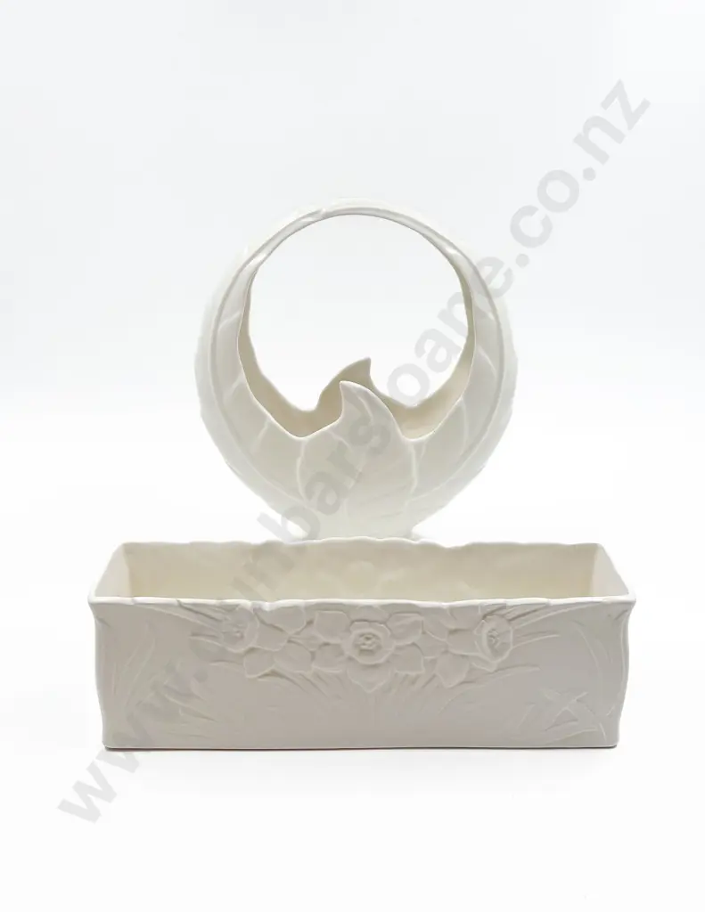 Spode Flower Trough and Beswick Basket Vase Image 1++