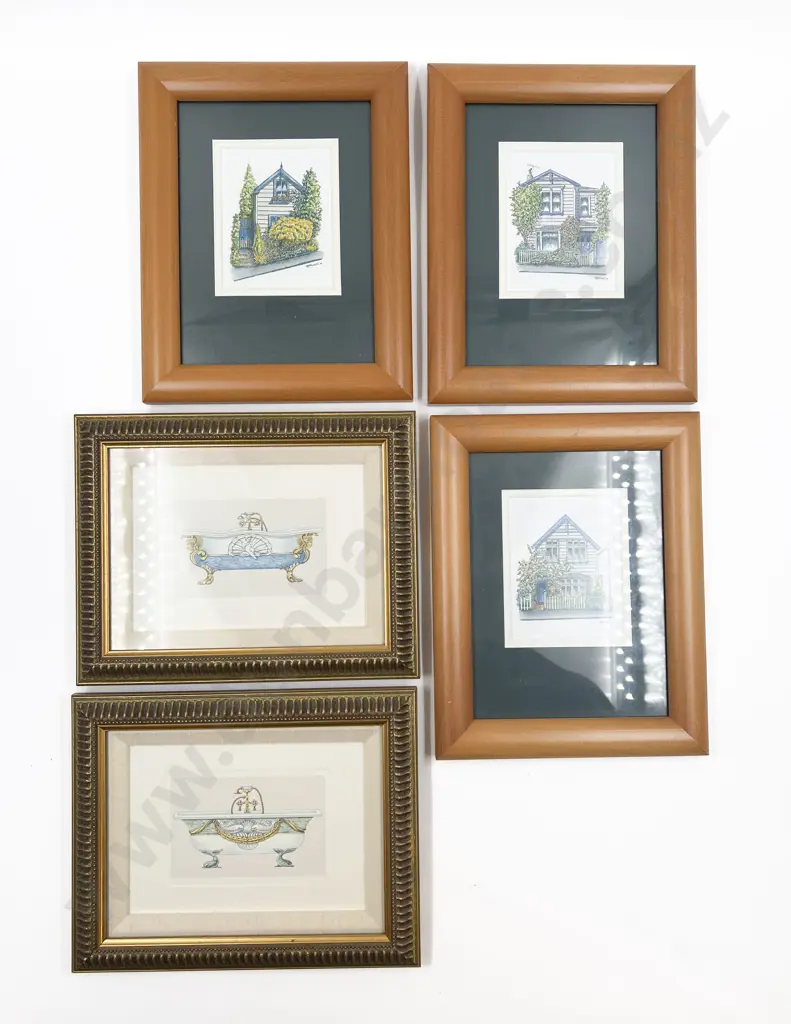 Box of Assorted Framed Prints Image 1++