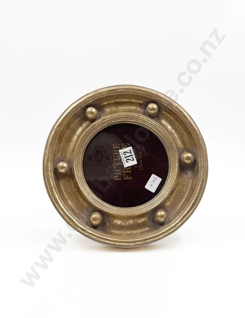 Decorative Picture Frame Image 1++