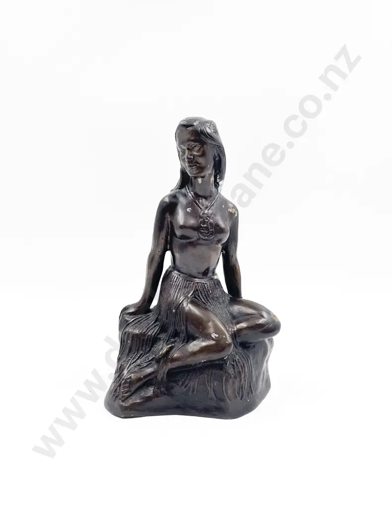 Bronze Wahine Figure Image 1++
