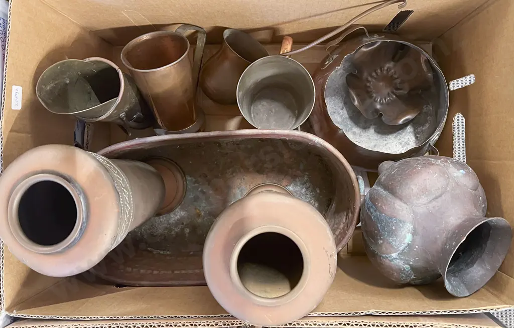 Box of Assorted Copper Image 1++