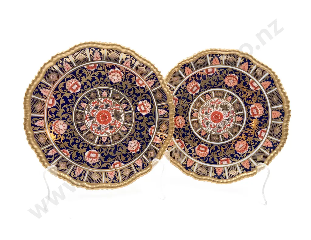 Pair of Spode Imari Pattern Cabinet Plates Image 1++