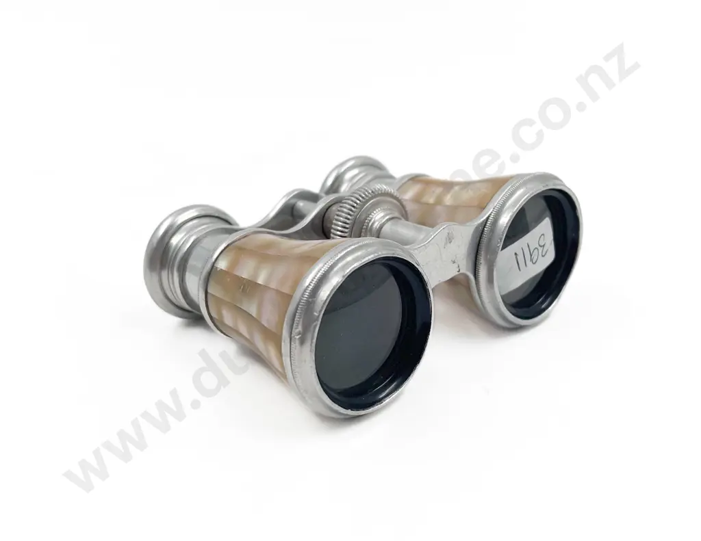 MOP Opera Glasses Image 1++