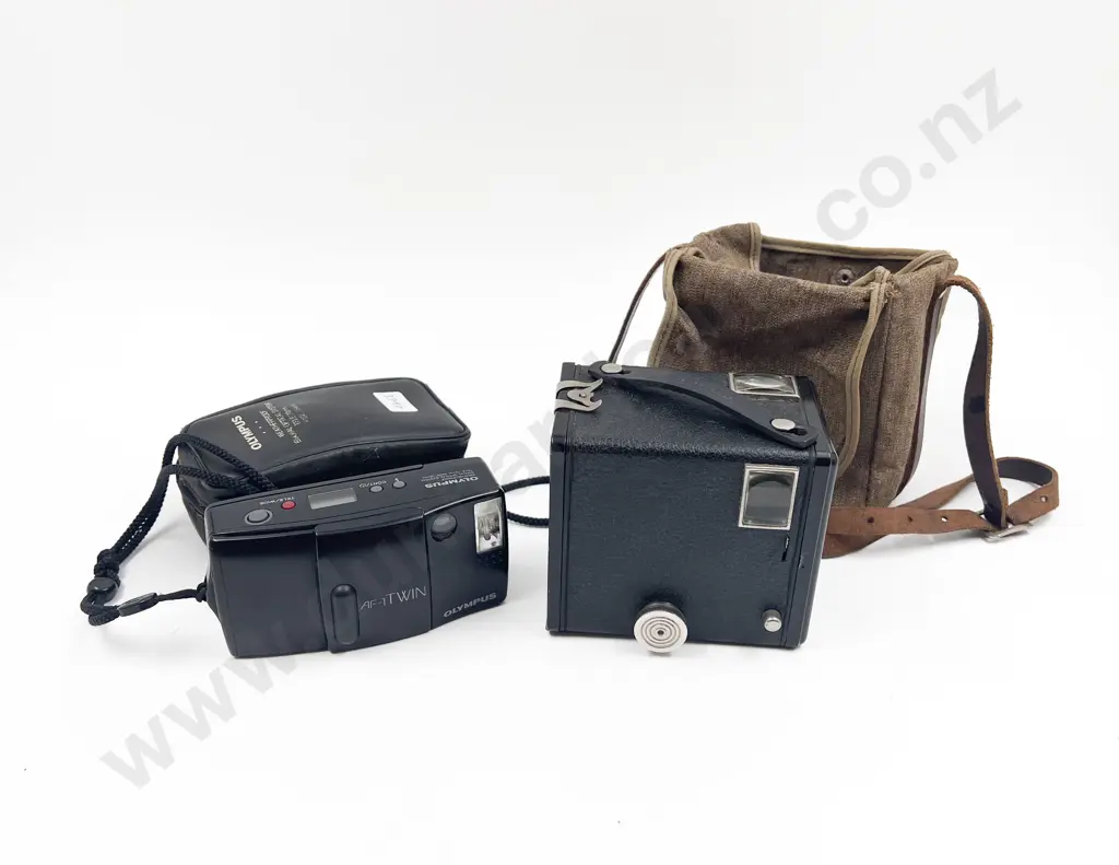 Vintage Kodak Box Brownie and other Image 1++