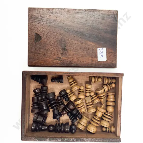 Small Chess Set